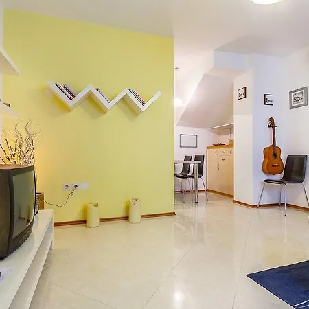 Slavica Apartman *